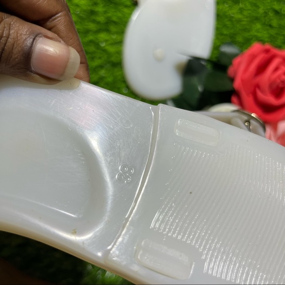 Carlton London imported sandals - Picture 8 of 11